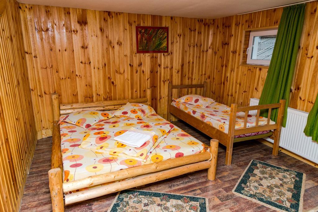 Cabana Groapa Seaca Petroşani Esterno foto
