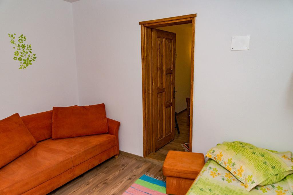Cabana Groapa Seaca Petroşani Esterno foto